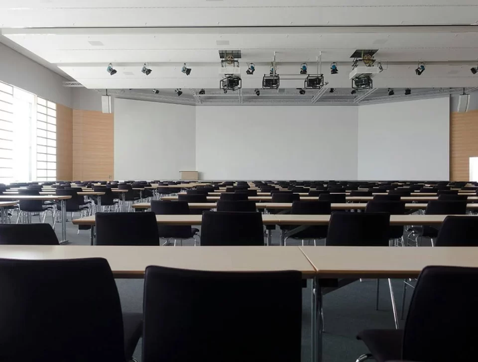 Villa 22 event room4
