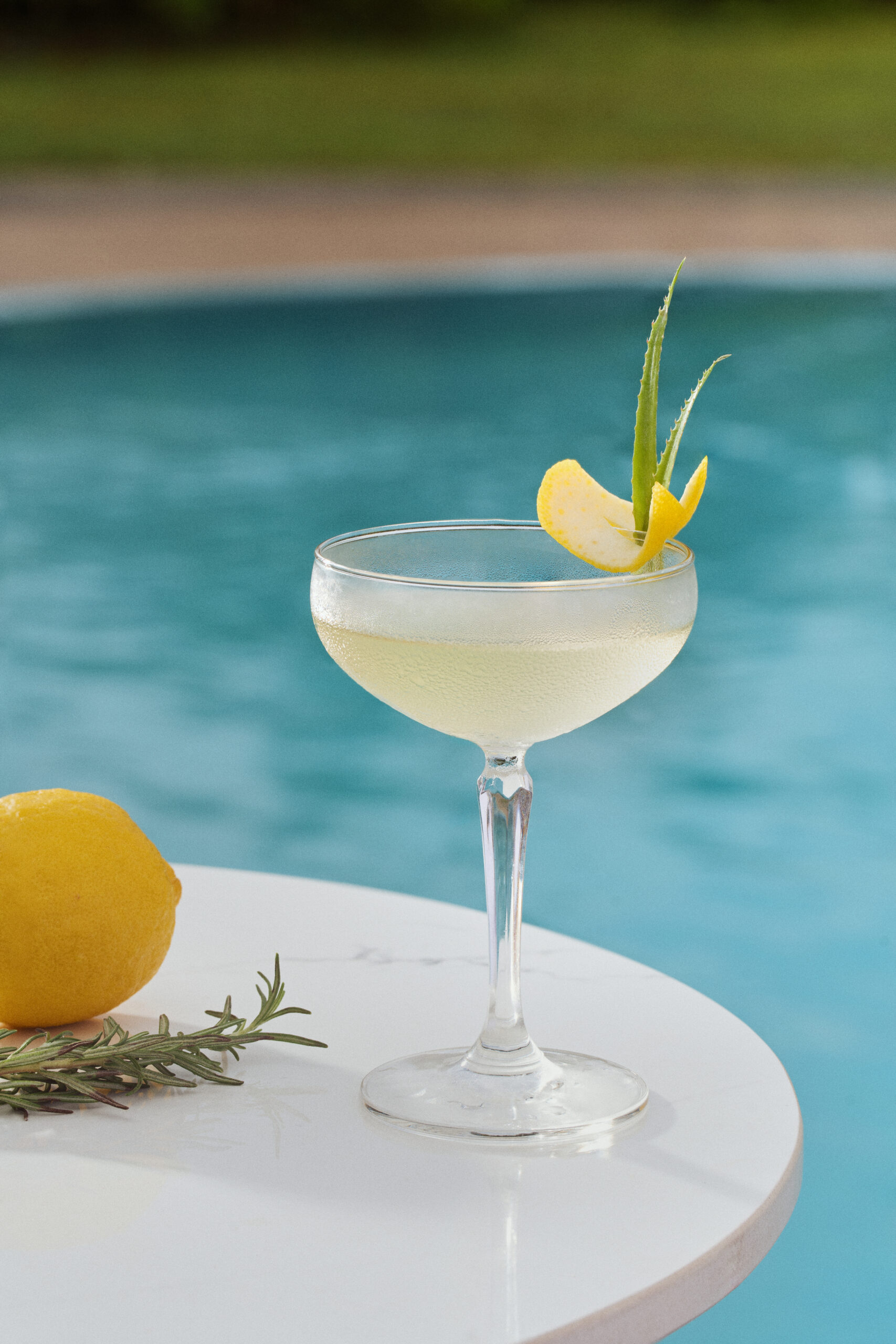 Thưởng Thức Hương Vị Vịnh Lăng Cô Qua 5 Ly Cocktail / Mocktail Đặc Biệt 5 Hue Thuong
